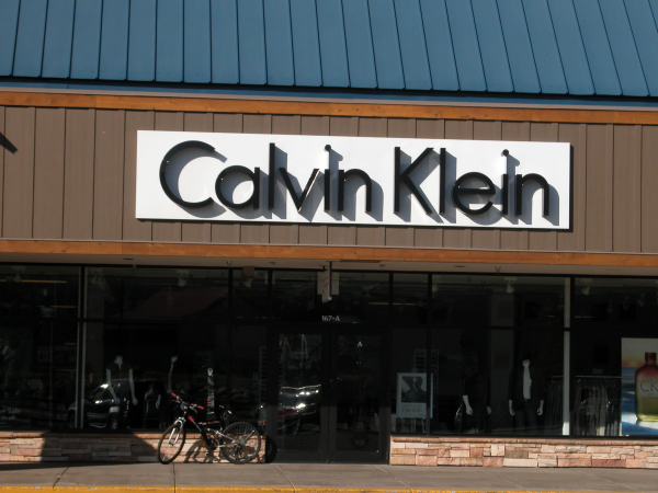 Shopping Center Signs