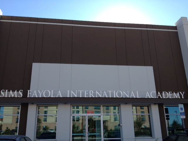 educational-dimensional-letter-sign educational-dimensional-letter-sign