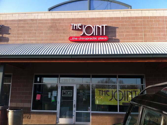 The-Joint-channel-letters-lighted-sign-denver-signs-boulder-signs-business-signs