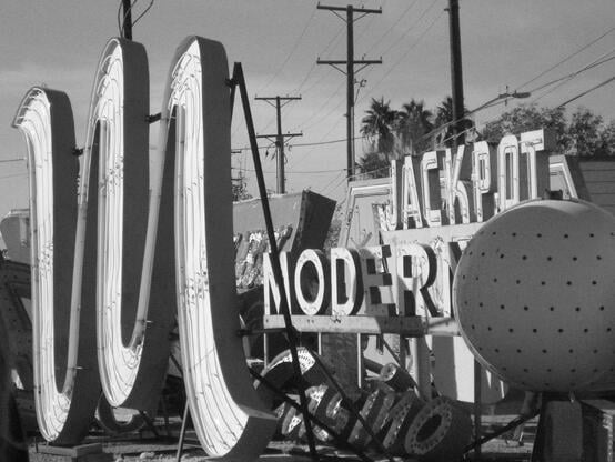 Sign-Graveyard-Neon Signs-Antique