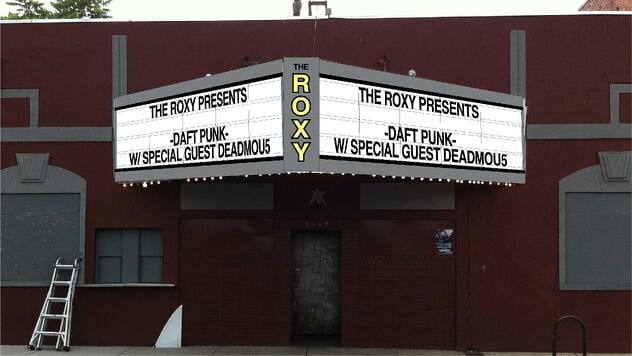 theater sign, roxy sign, marquee sign revamp, sign refurbishment