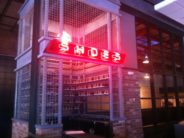 interior-and-lobby-sign-neon