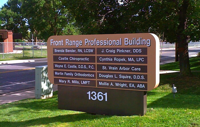 monument-sign-longmont-colorado