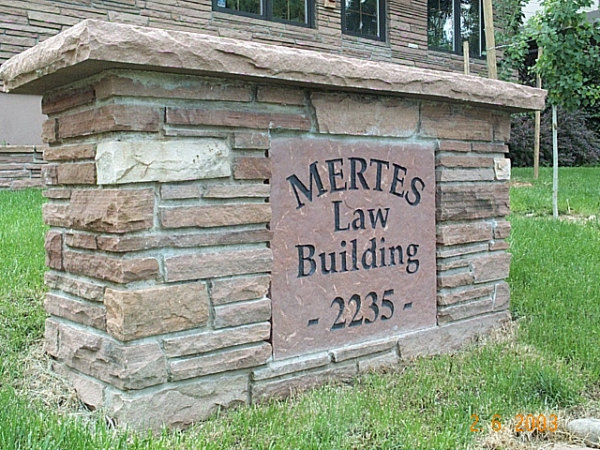 Stone signs for colleges and universities Stone signs for colleges and universities