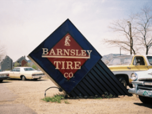 tire_sales_and_service_signs-resized-600-655609e69a4e26886b9c798bdf14c95d.png