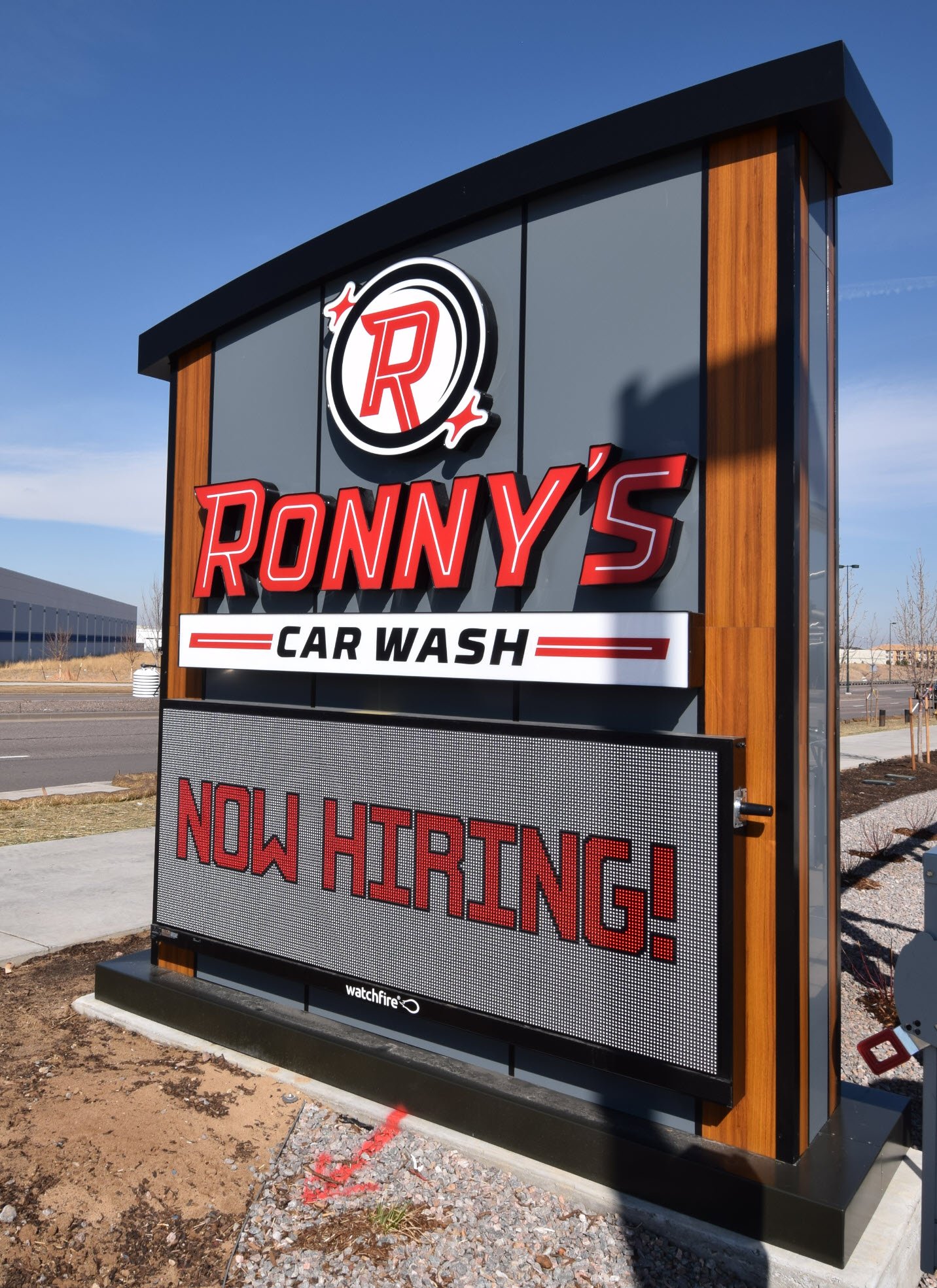 Ronny's Car Wash High Resolution Led Sign