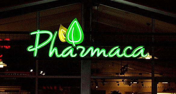 pharmica_channel-letter1