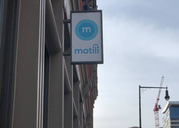 motil sign dealz